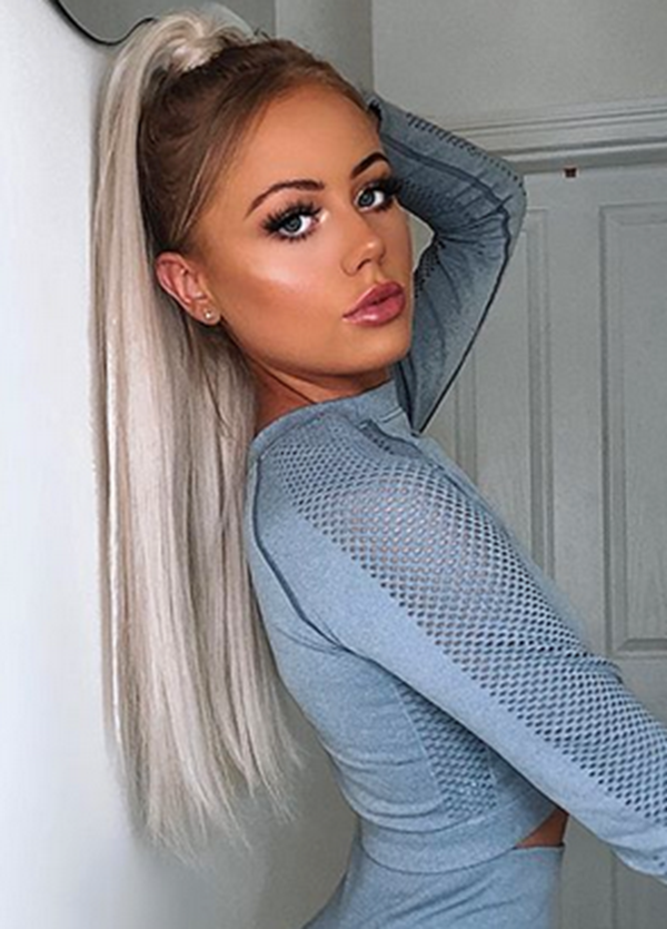 Gina Ogden wearing our 20" VIP Ponytail Ash Blonde